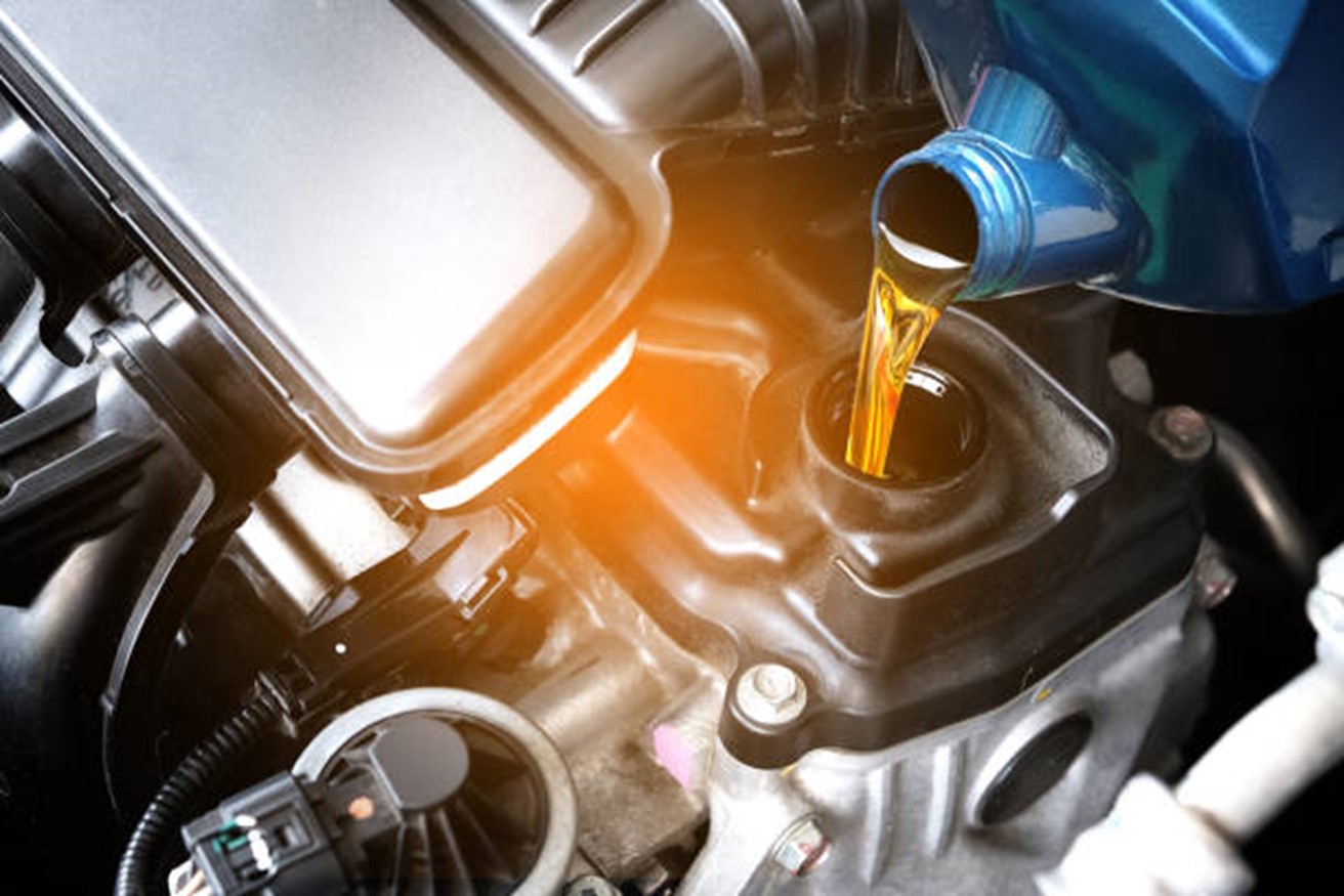 Types of motor oil